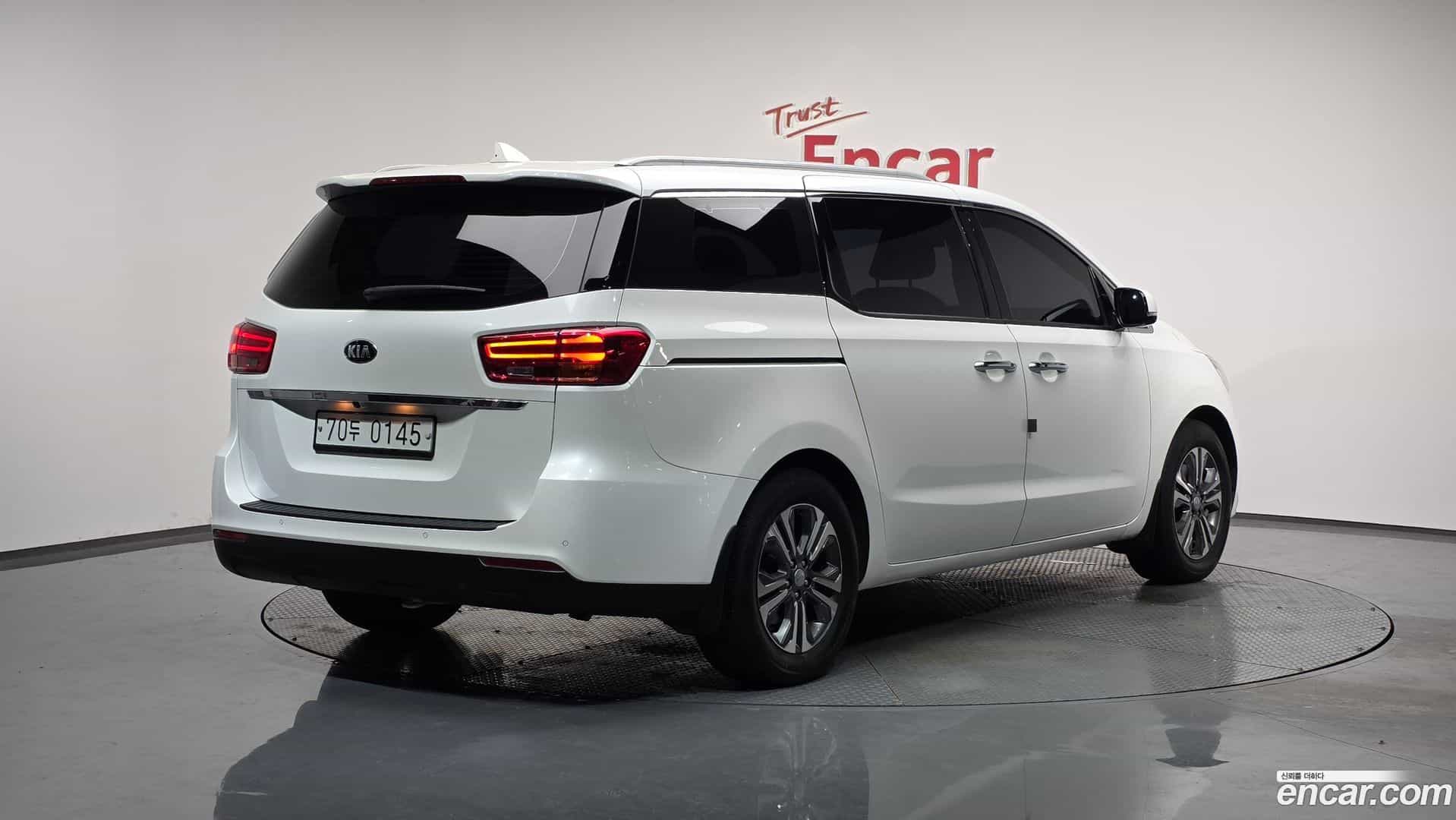 Canival Kia 2019.5-OUTER-002