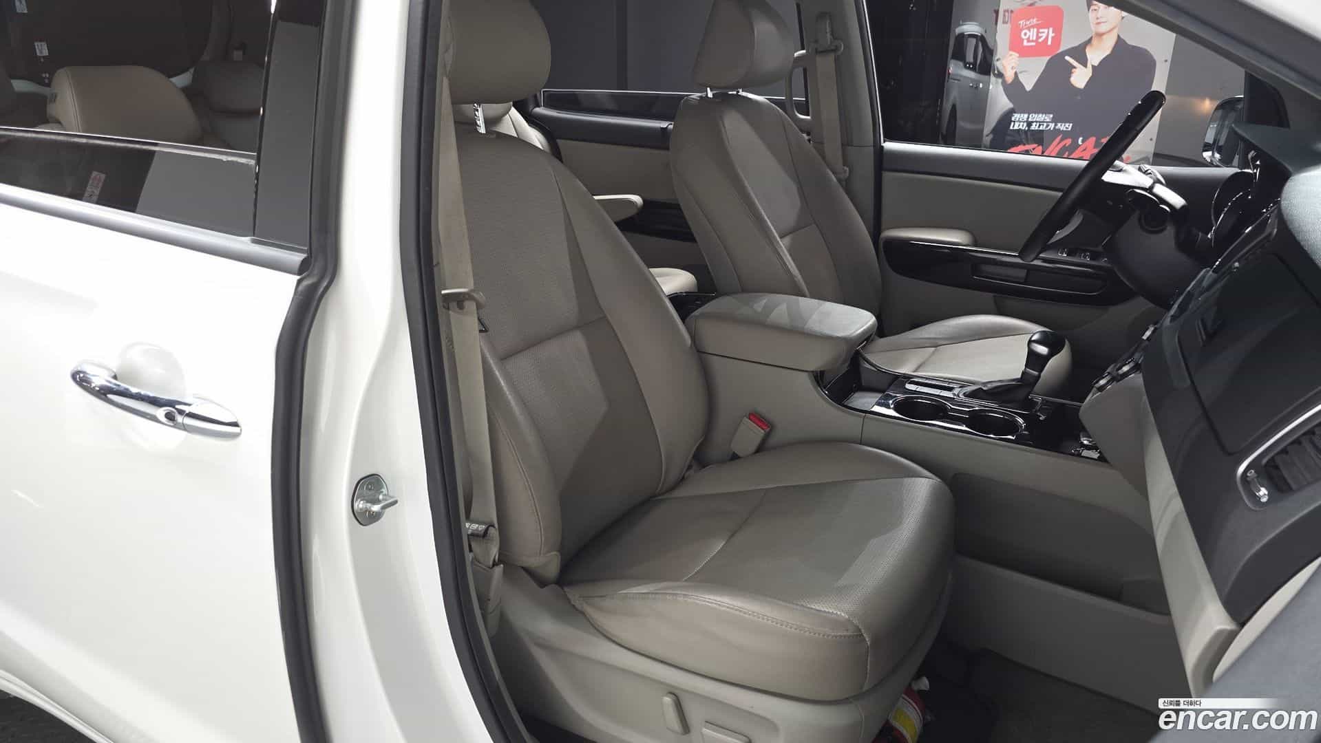Canival Kia 2019.5-INNER-010