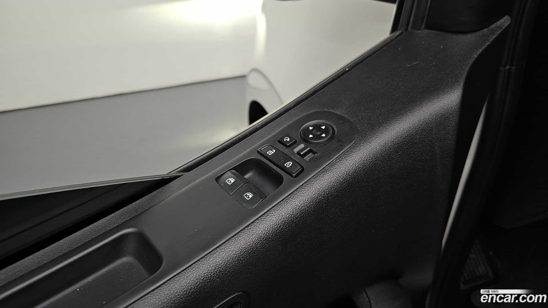 Staria Hyundai 2024.5-OPTION-016