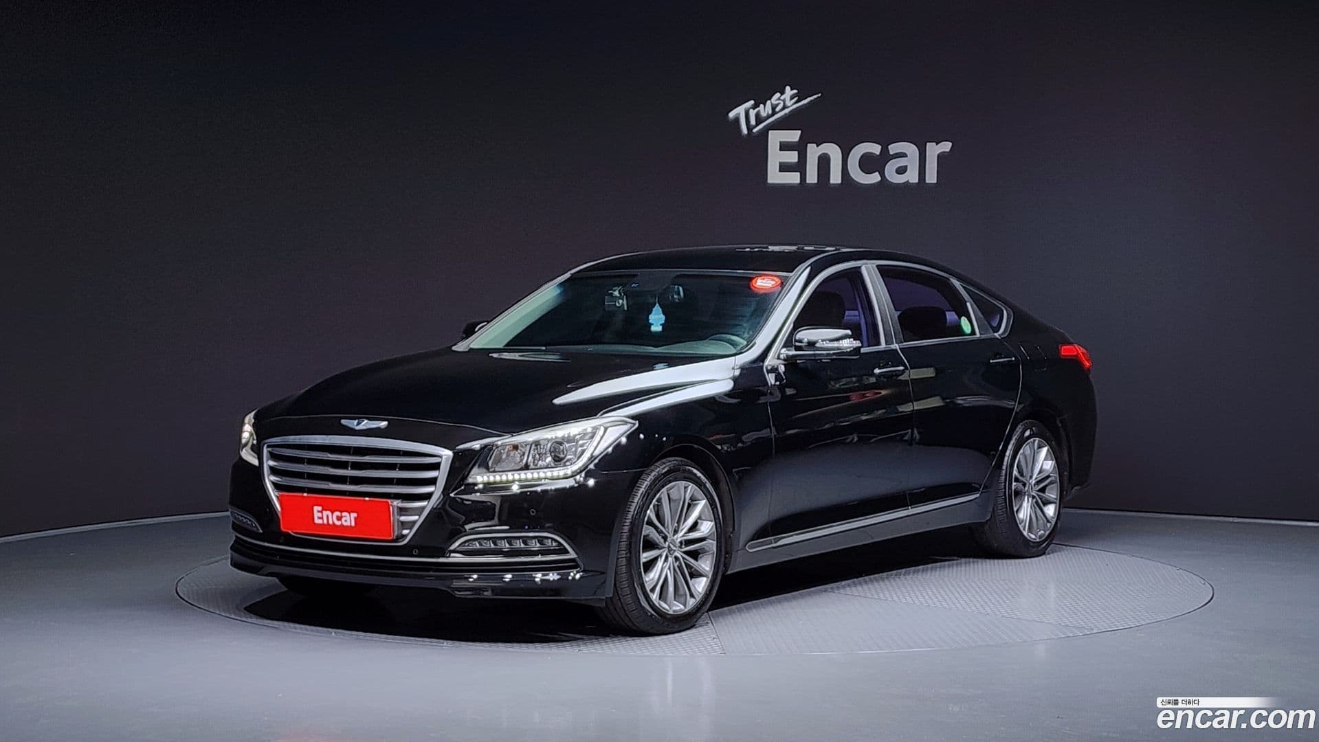 Main__Slider__Photo:Genesis Hyundai 2014.3-0