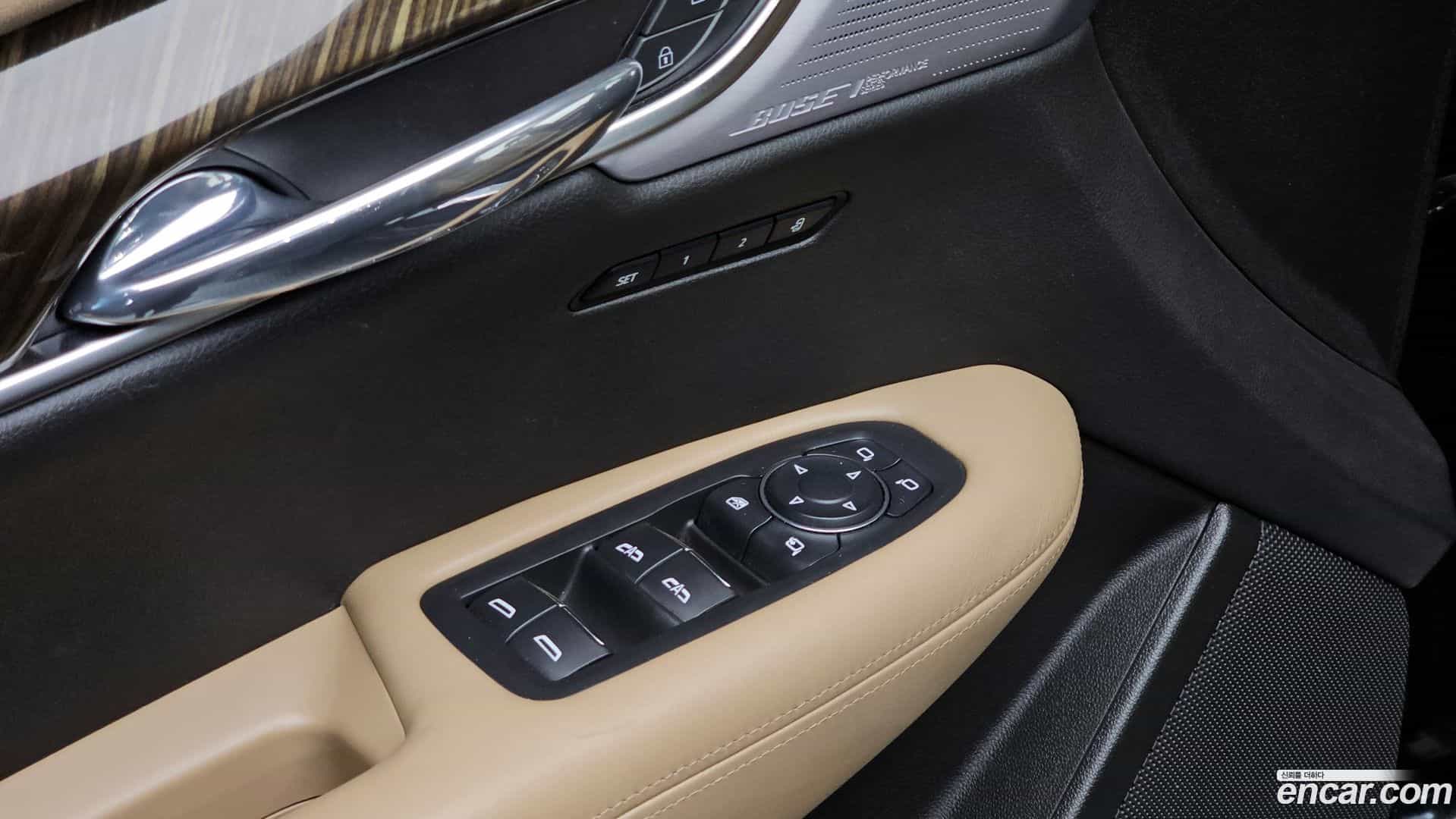 XT6 Cadillac 2022.6-OPTION-021