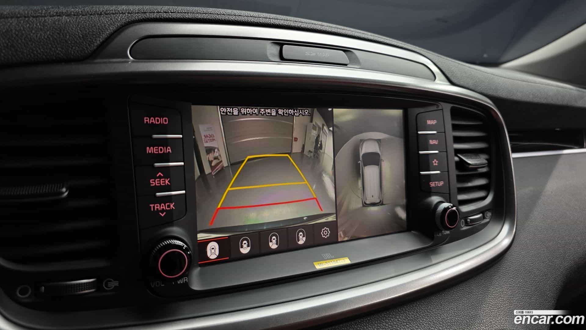 Sorento Kia 2018.6-OPTION-019