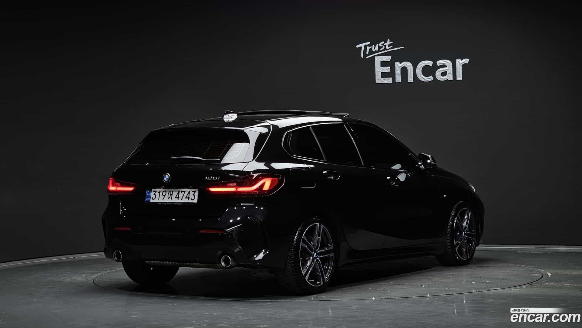 1-Series BMW 2022.6-OUTER-002