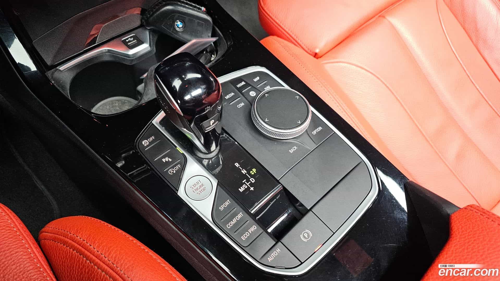 1-Series BMW 2022.6-INNER-009