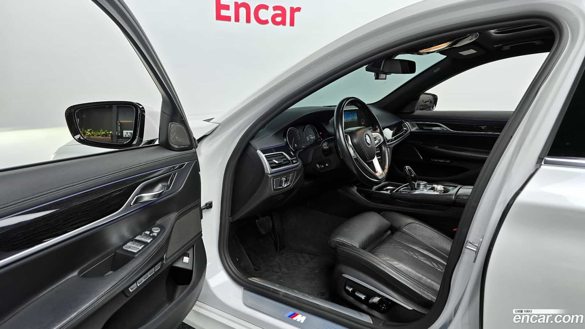 7-Series BMW 2017.1-OPTION-015