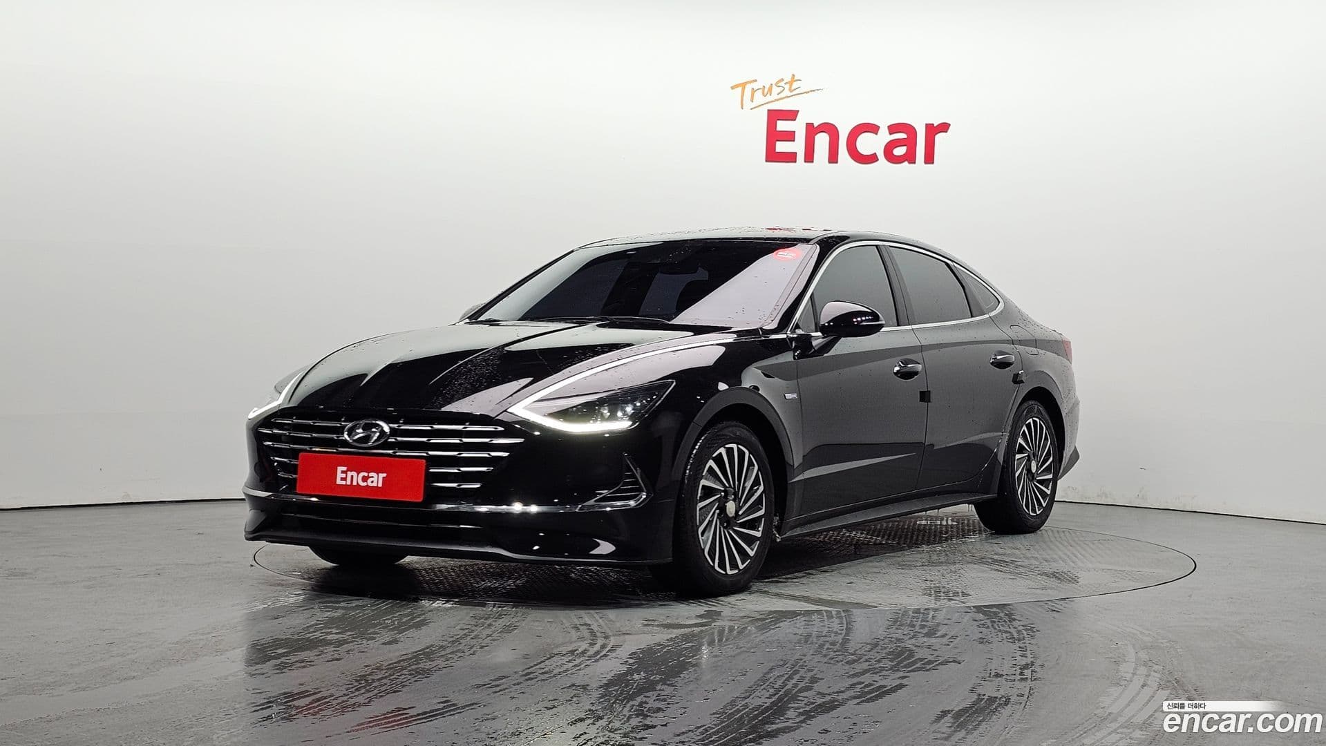 Main__Slider__Photo:Sonata Hyundai 2019.9-0