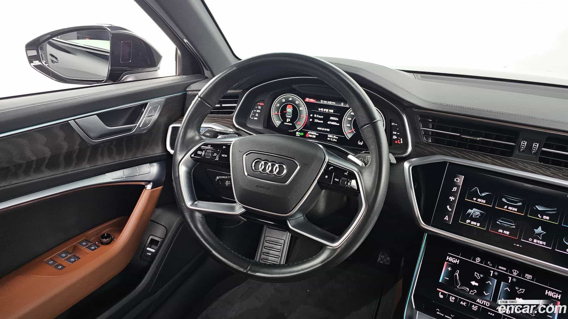 A6 Audi 2021.11-OPTION-017