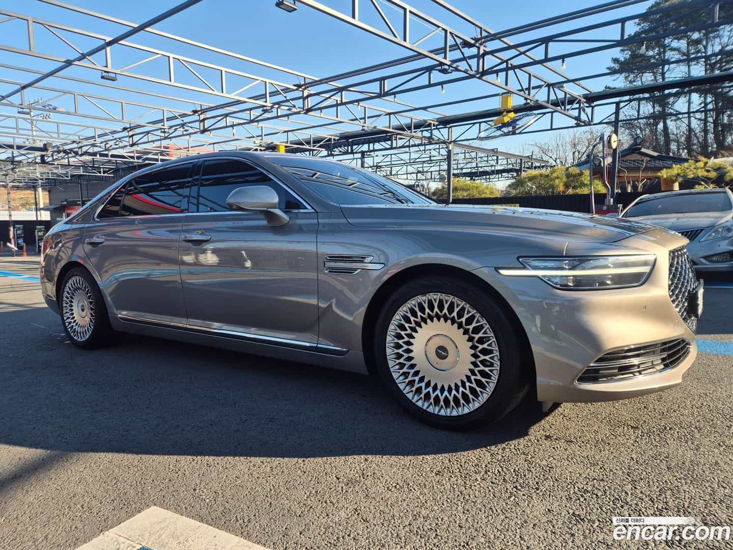 G90 Genesis 2019.6-OUTER-004