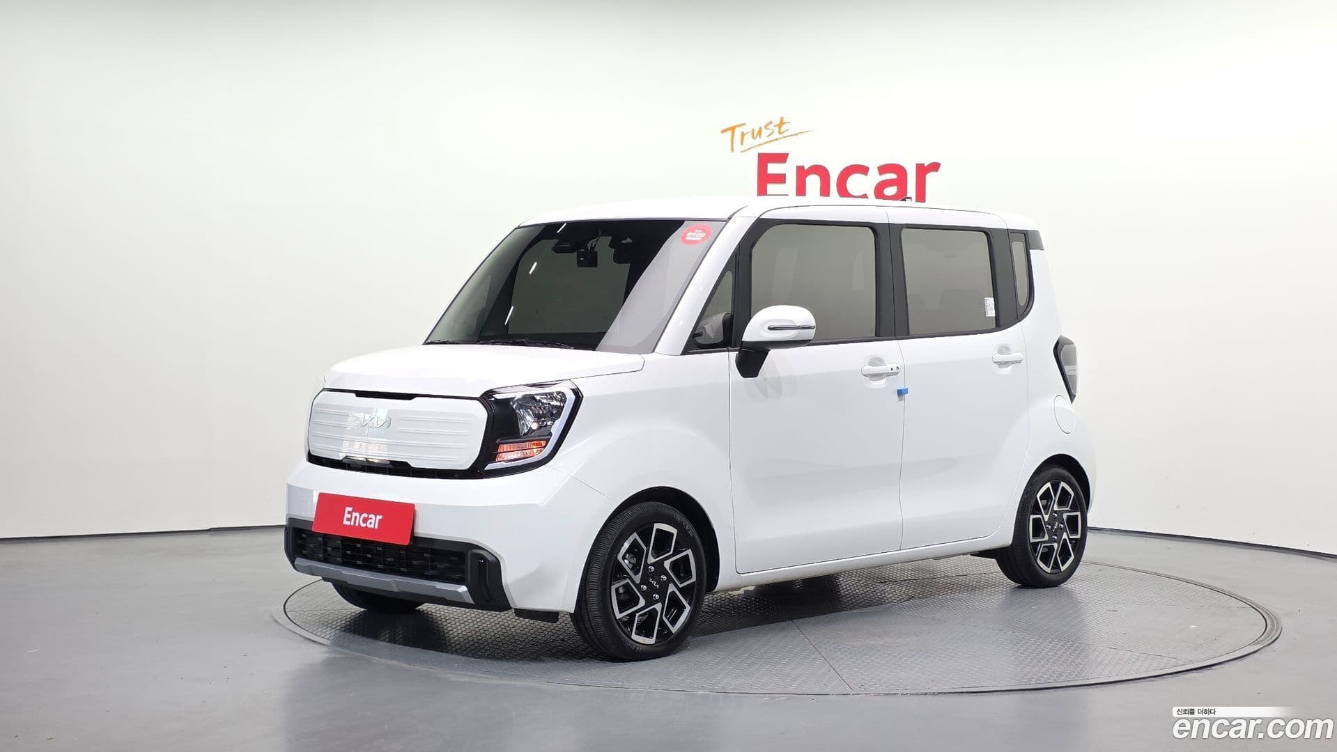 Main__Slider__Photo:RAY Kia 2024.9-0