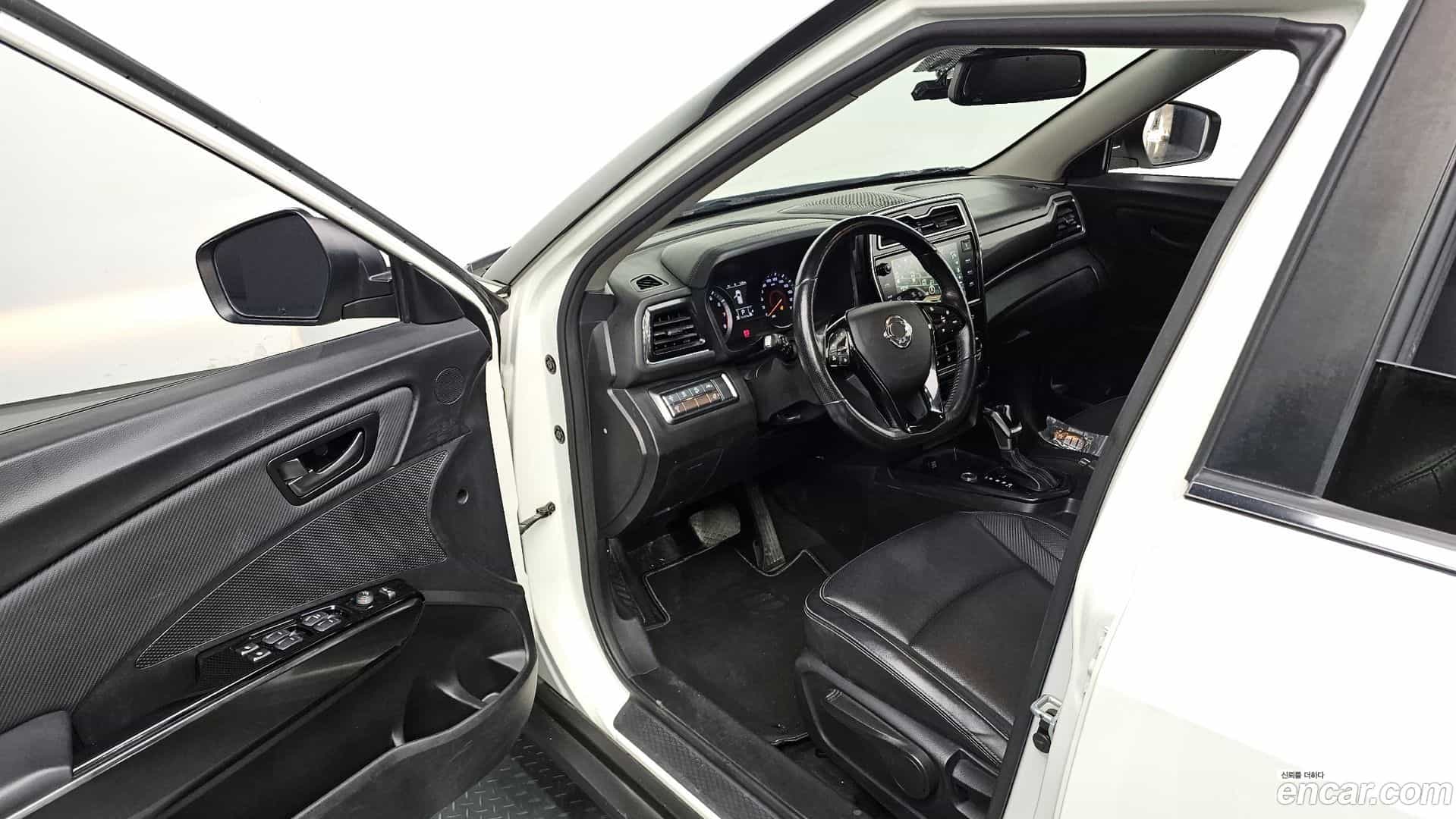 TIBOLI KG Mobility 2020.8-OPTION-015