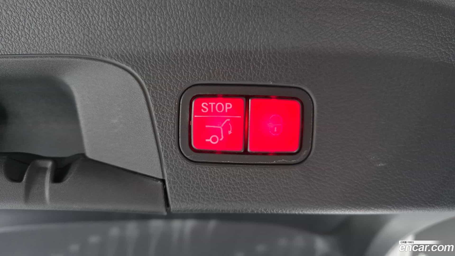 GLE-Class Mercedes-Benz 2023.5-OPTION-024