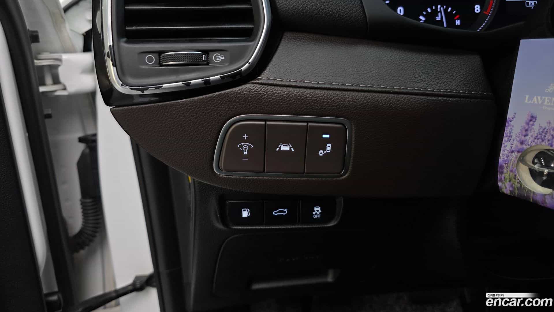 Grandeur Hyundai 2018.0-OPTION-017