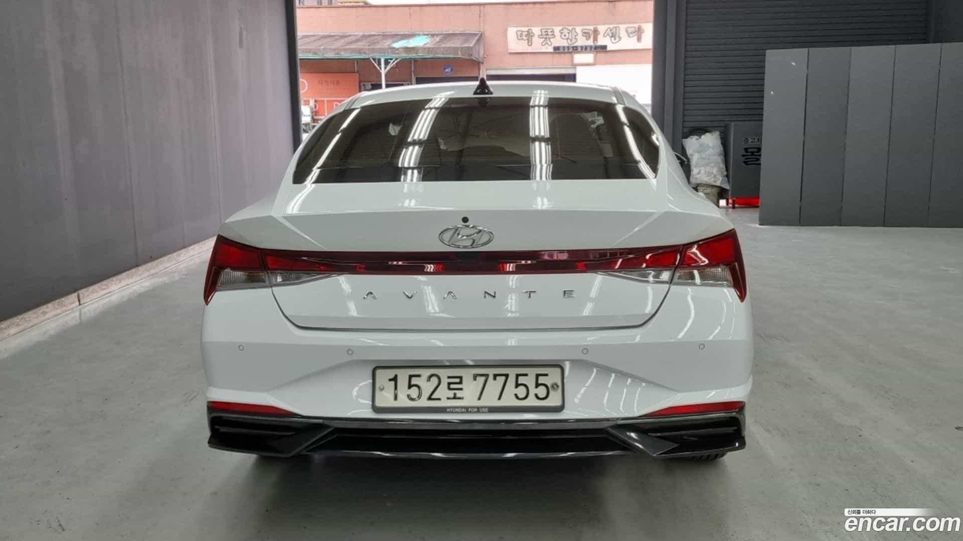 AVANTE Hyundai 2020.5-OUTER-004