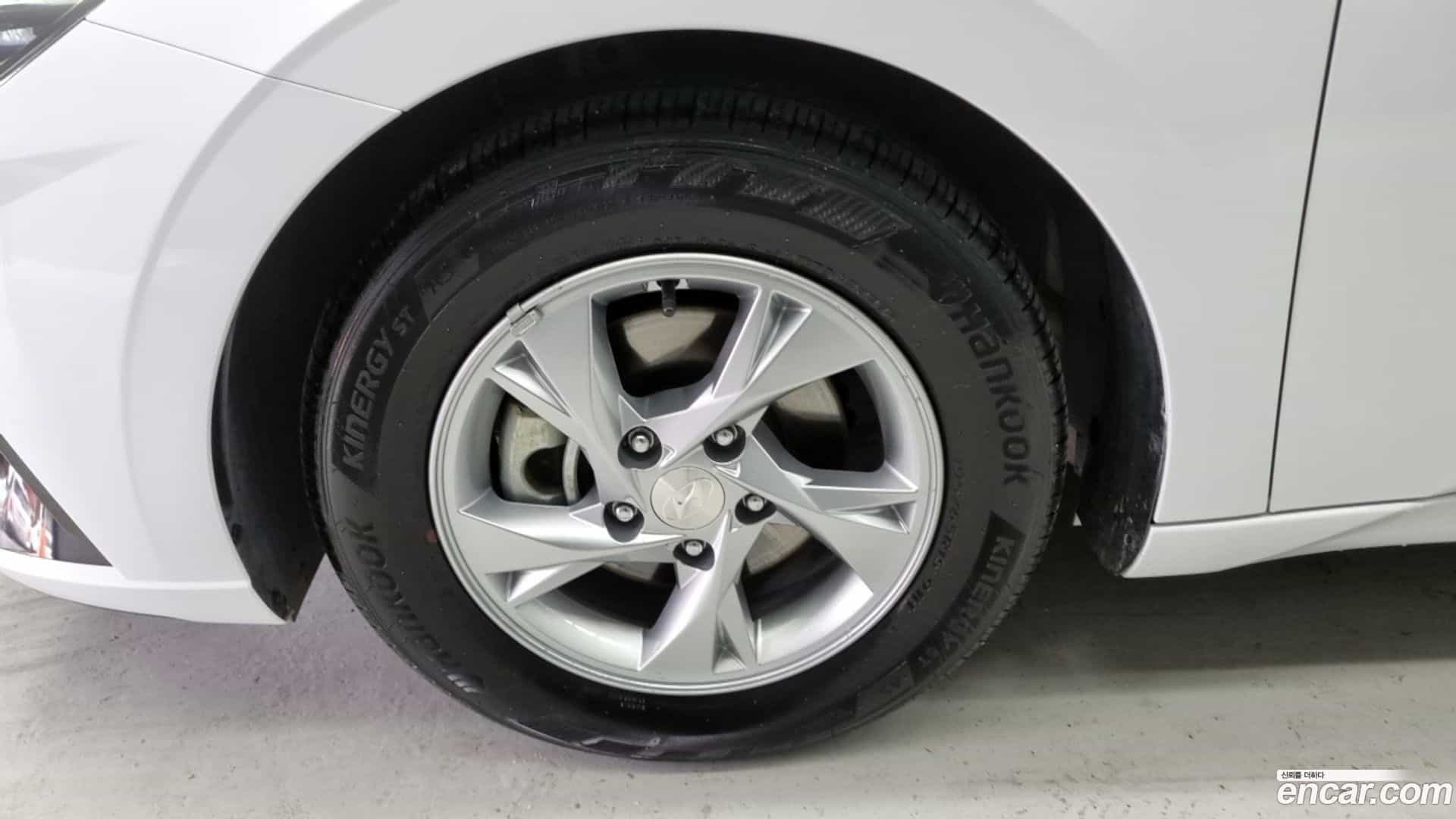 AVANTE Hyundai 2020.5-OUTER-005