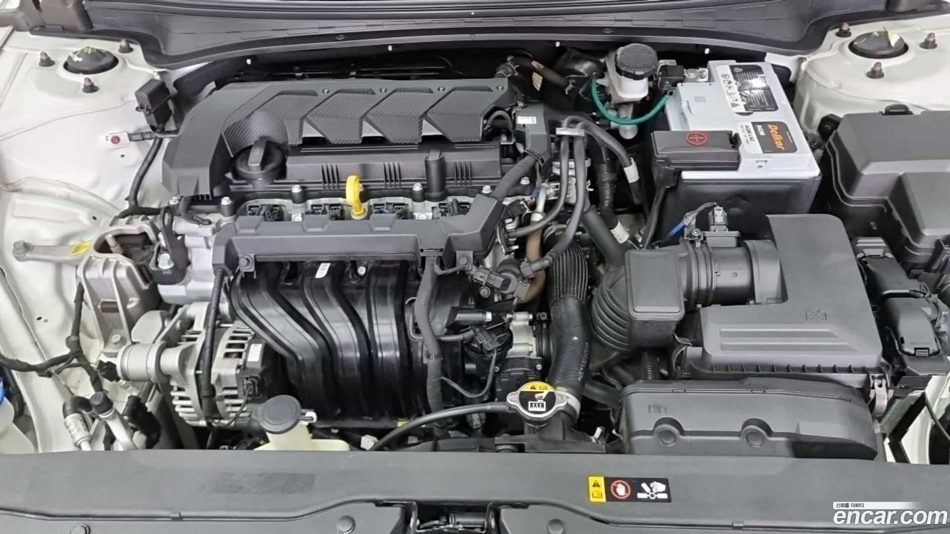 AVANTE Hyundai 2020.5-INNER-006