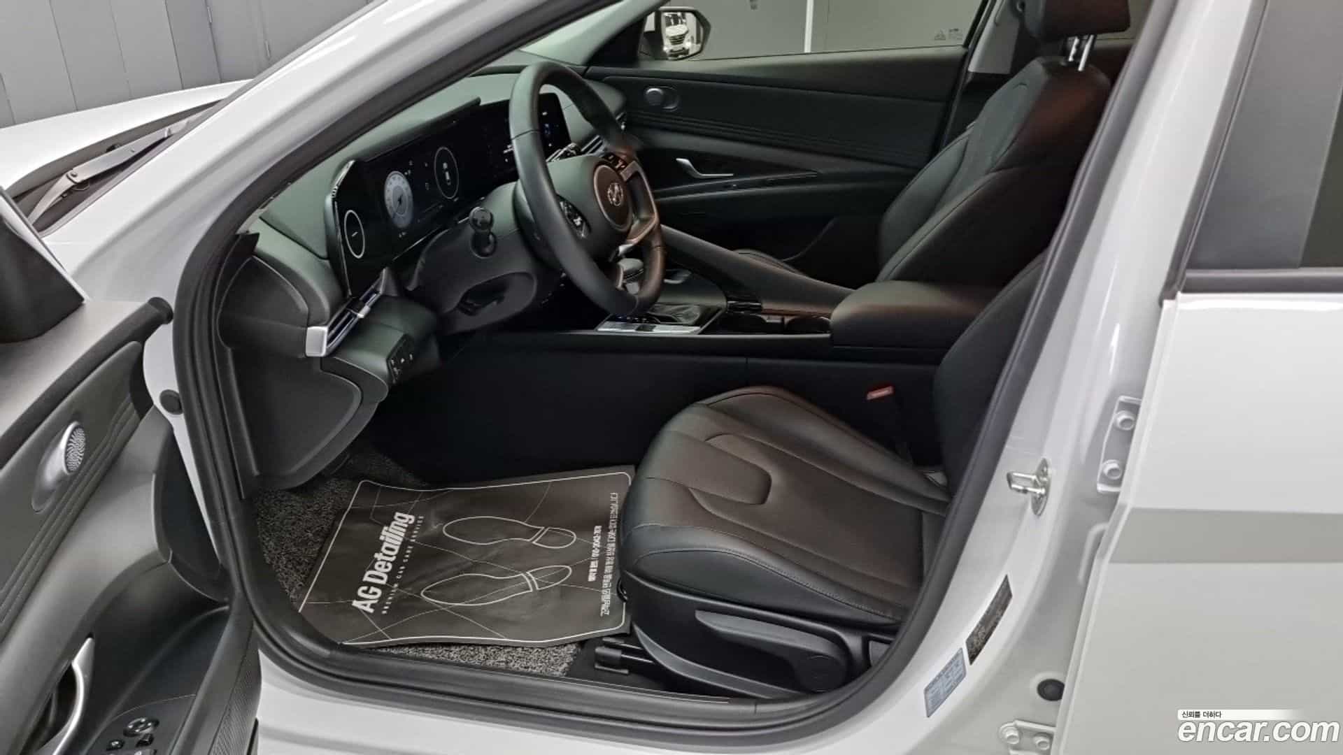AVANTE Hyundai 2020.5-INNER-010