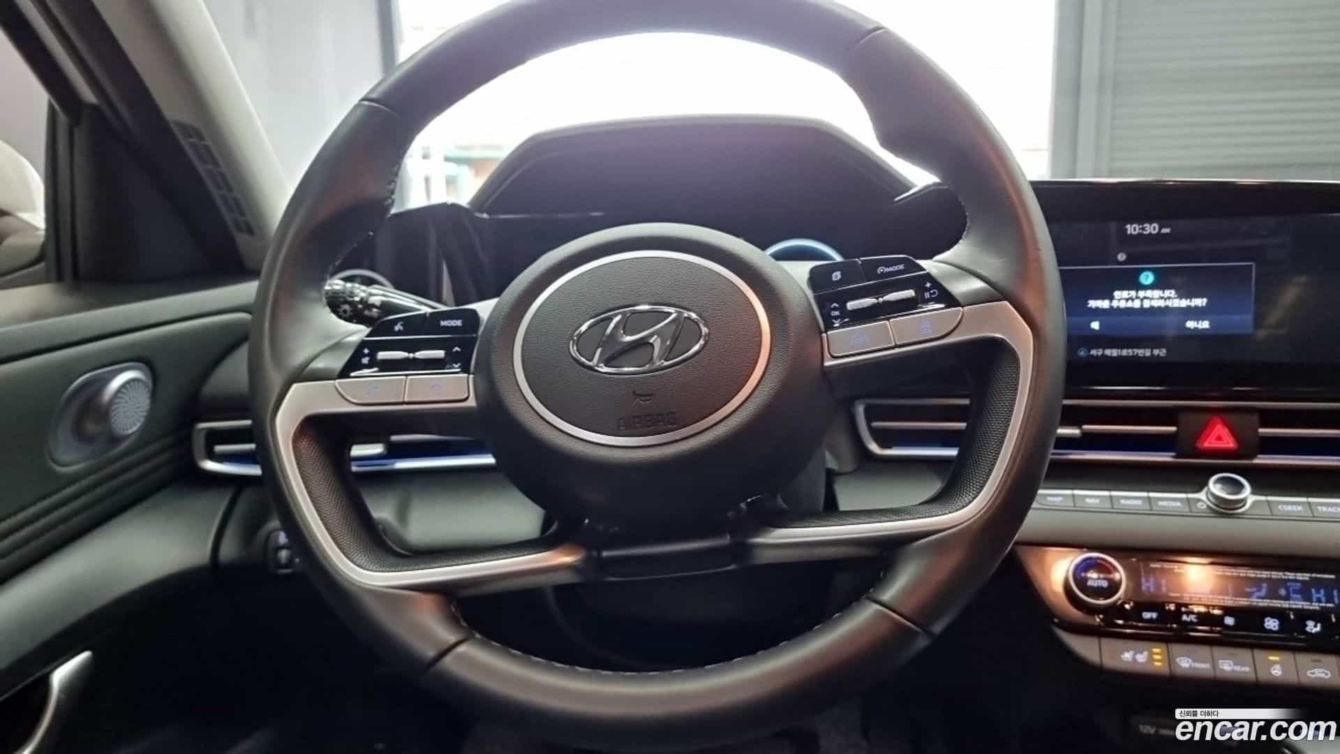 AVANTE Hyundai 2020.5-OPTION-016