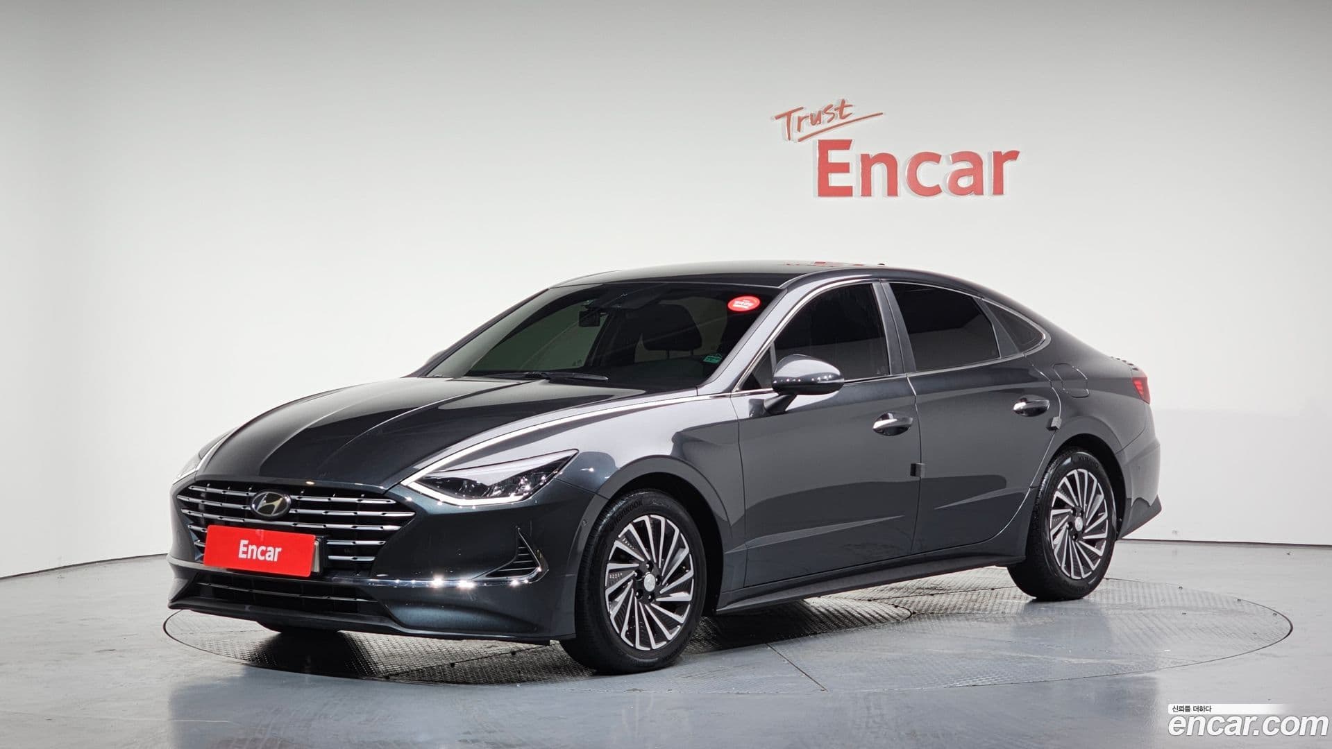 Main__Slider__Photo:Sonata Hyundai 2021.8-0