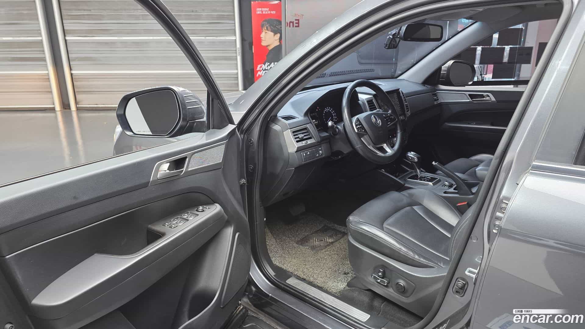 Rexton KG Mobility 2019.4-OPTION-015
