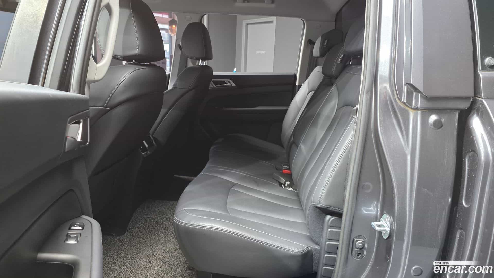 Rexton KG Mobility 2019.4-OPTION-016