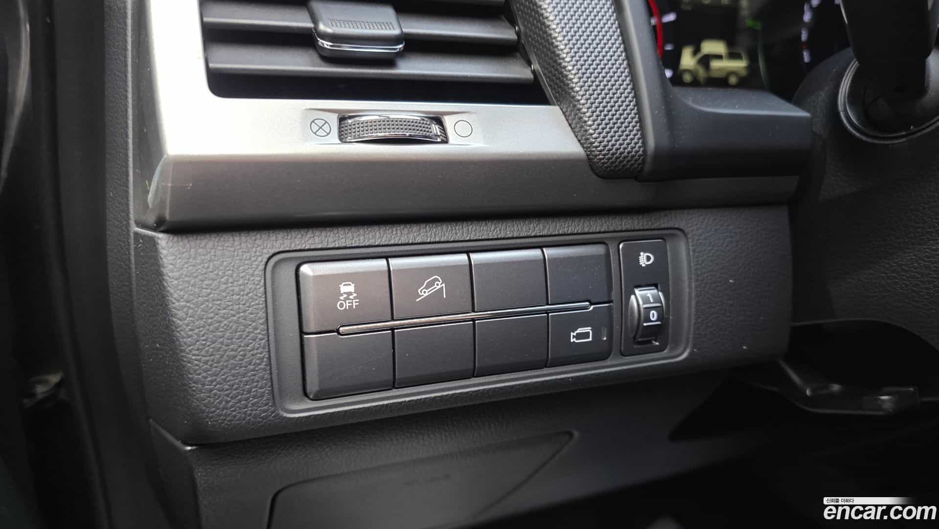 Rexton KG Mobility 2019.4-OPTION-020