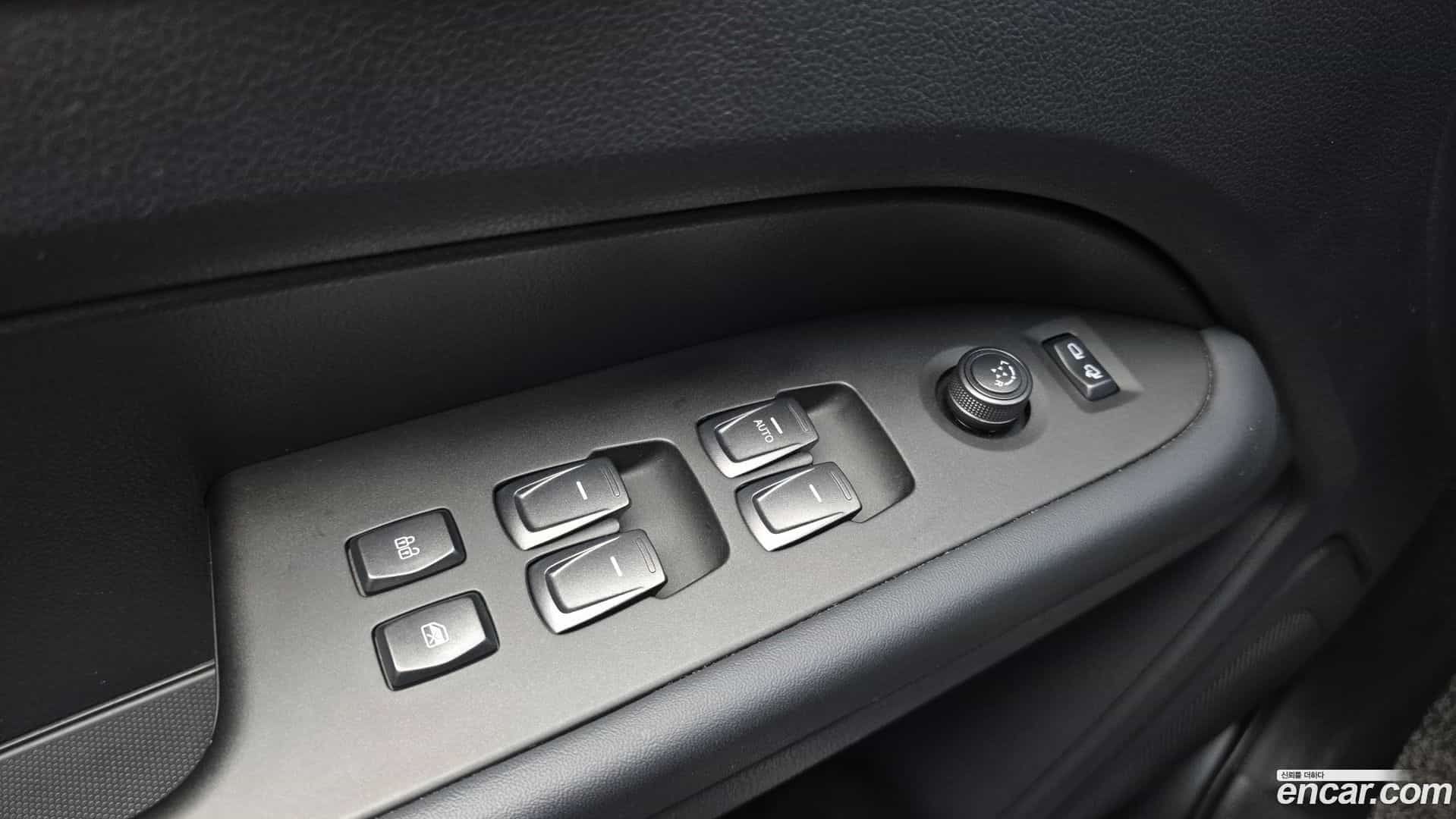 Rexton KG Mobility 2019.4-OPTION-021
