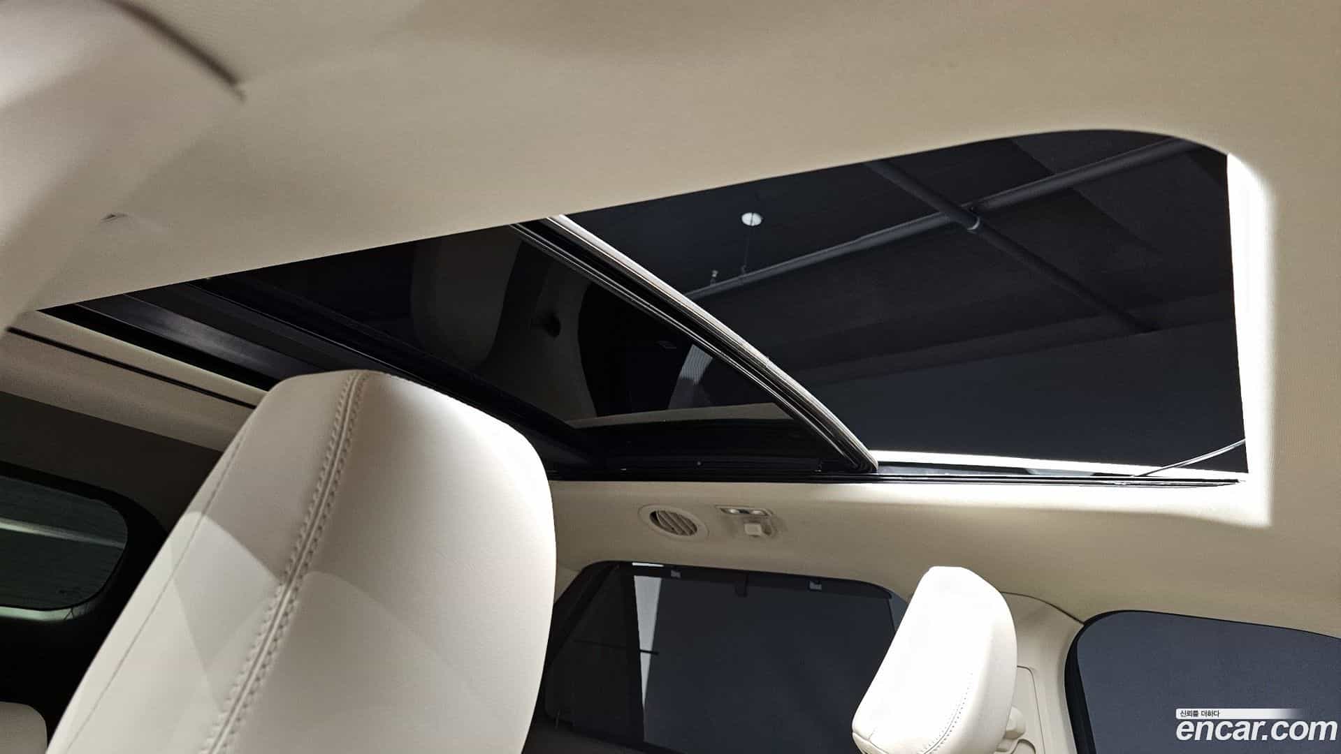 Explorer Ford 2021.11-OPTION-022