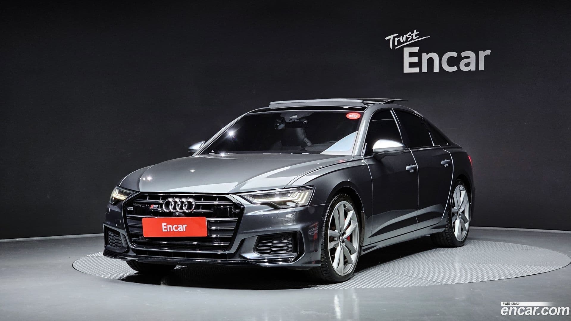 Main__Slider__Photo:S6 Audi 2020.10-0