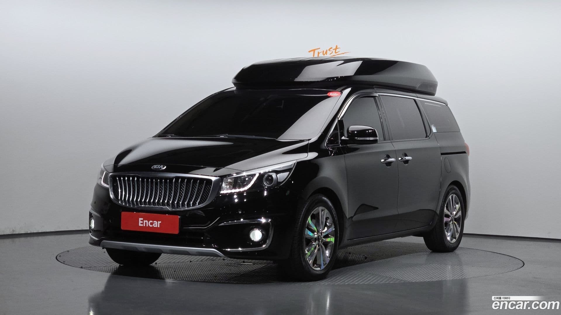 Main__Slider__Photo:Canival Kia 2015.0-0