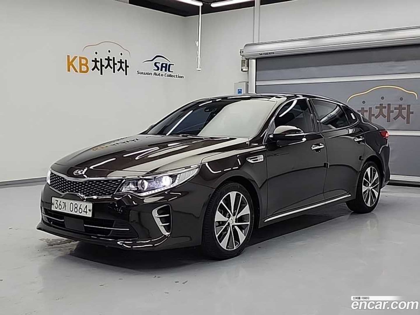 Main__Slider__Photo:K5 Kia 2015.7-0