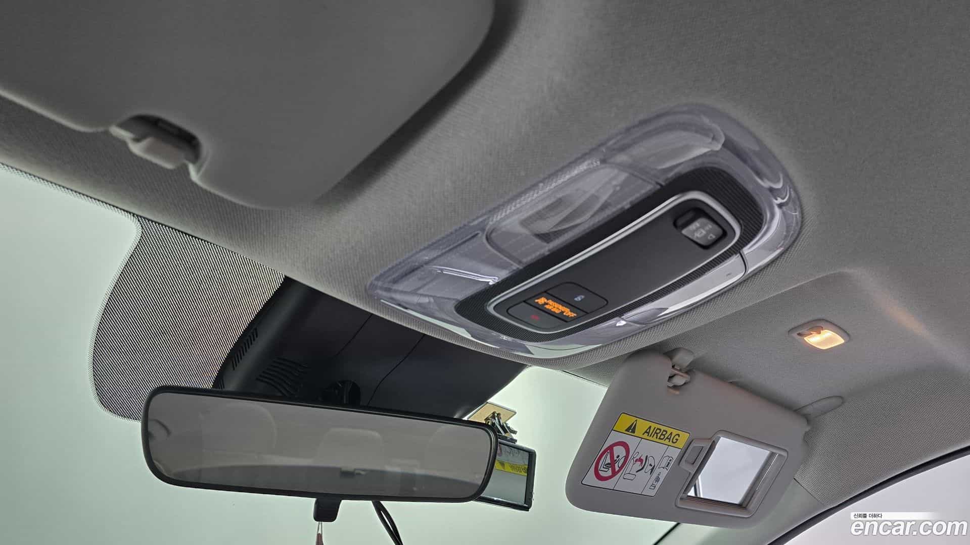 AVANTE Hyundai 2021.10-OPTION-023