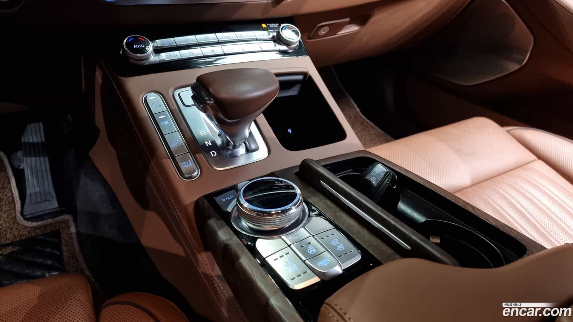 G90 Genesis 2021.0-INNER-009