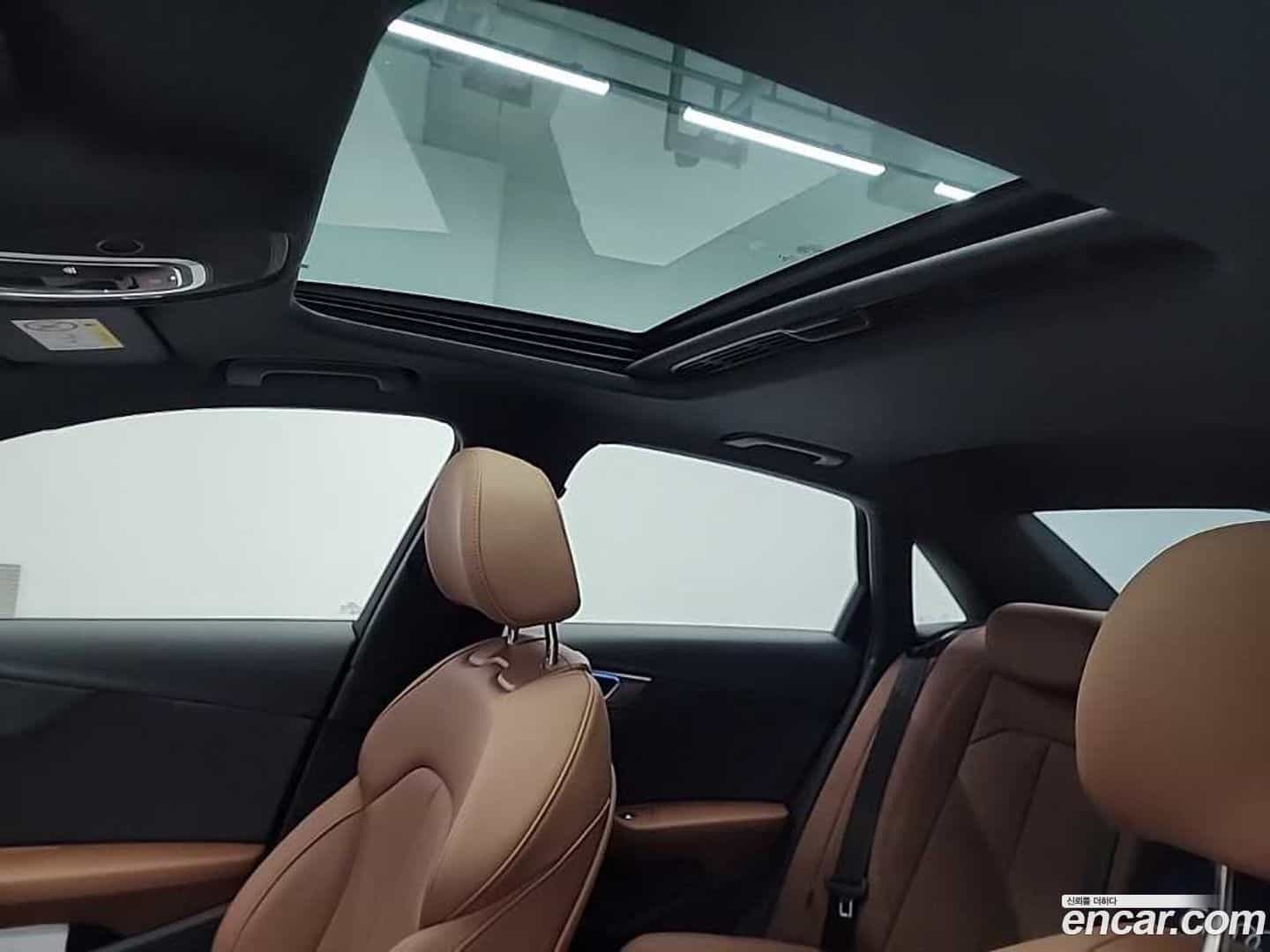 A4 Audi 2022.11-OPTION-018