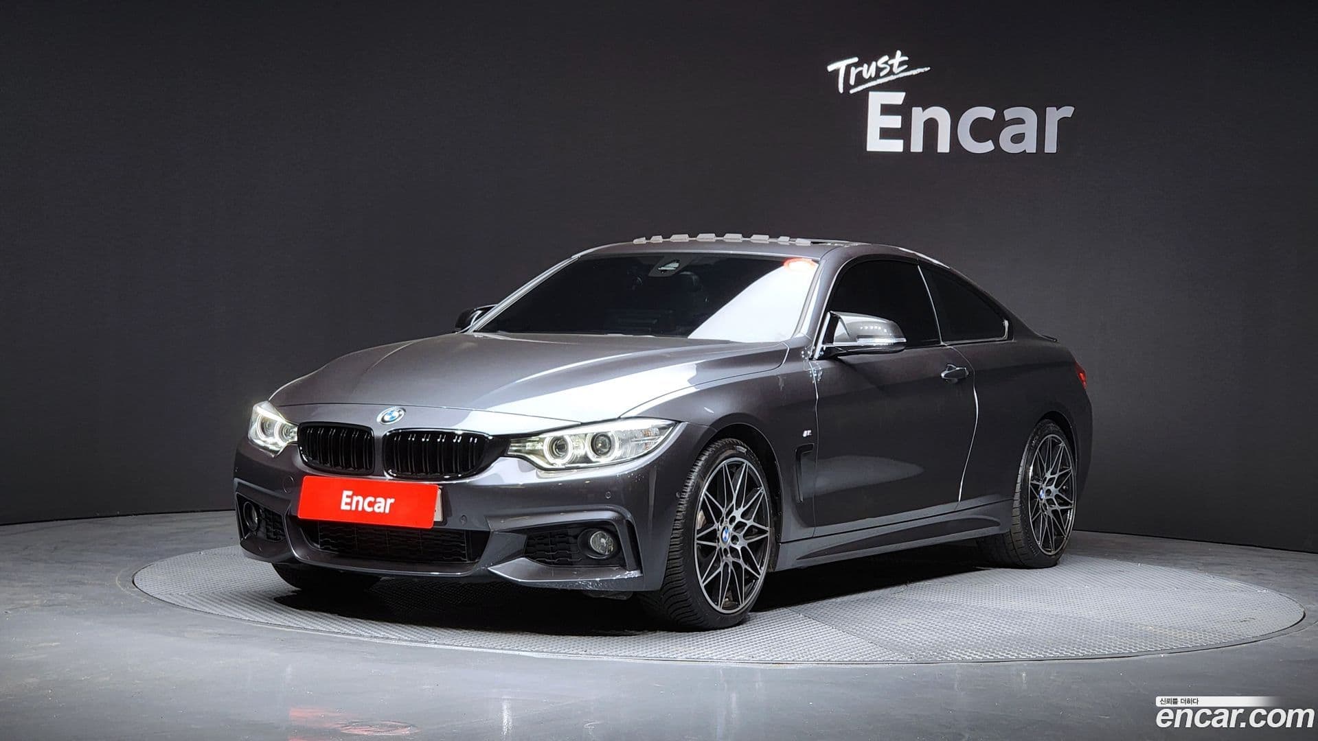 Main__Slider__Photo:4-Series BMW 2015.7-0