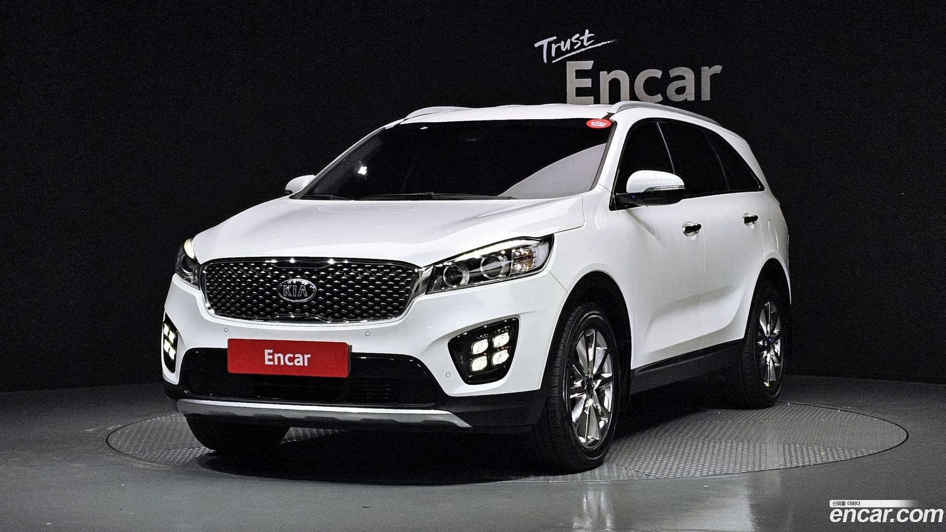 Main__Slider__Photo:Sorento Kia 2016.5-0