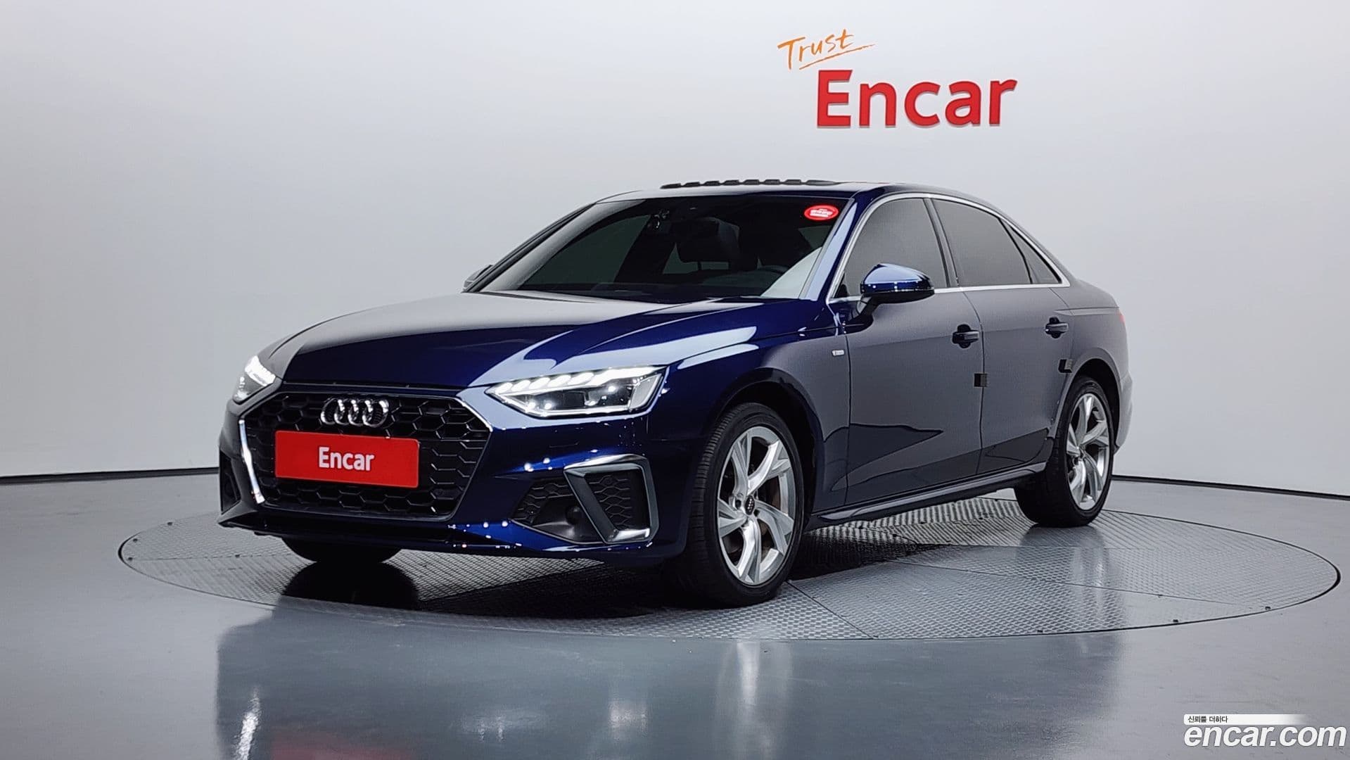 Main__Slider__Photo:A4 Audi 2021.11-0