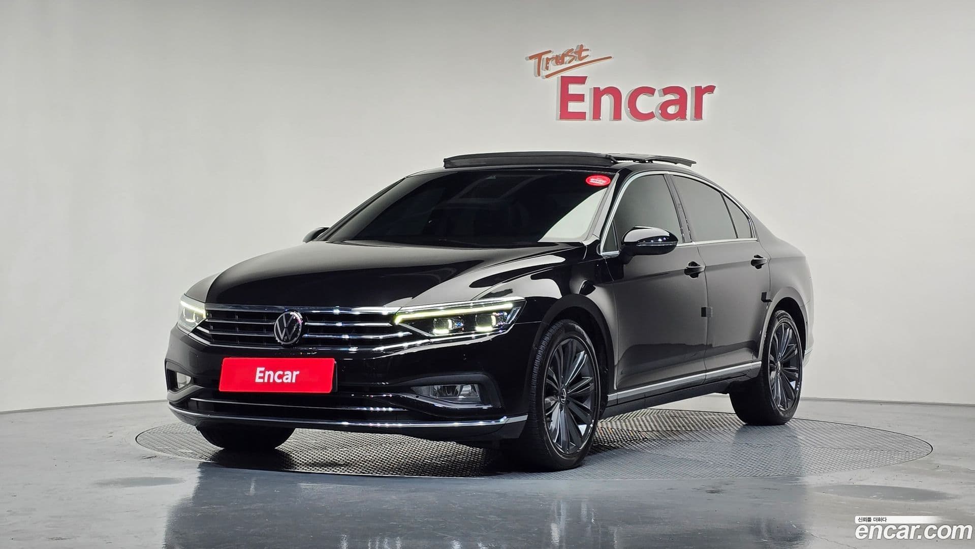 Main__Slider__Photo:Passat Volkswagen 2021.4-0