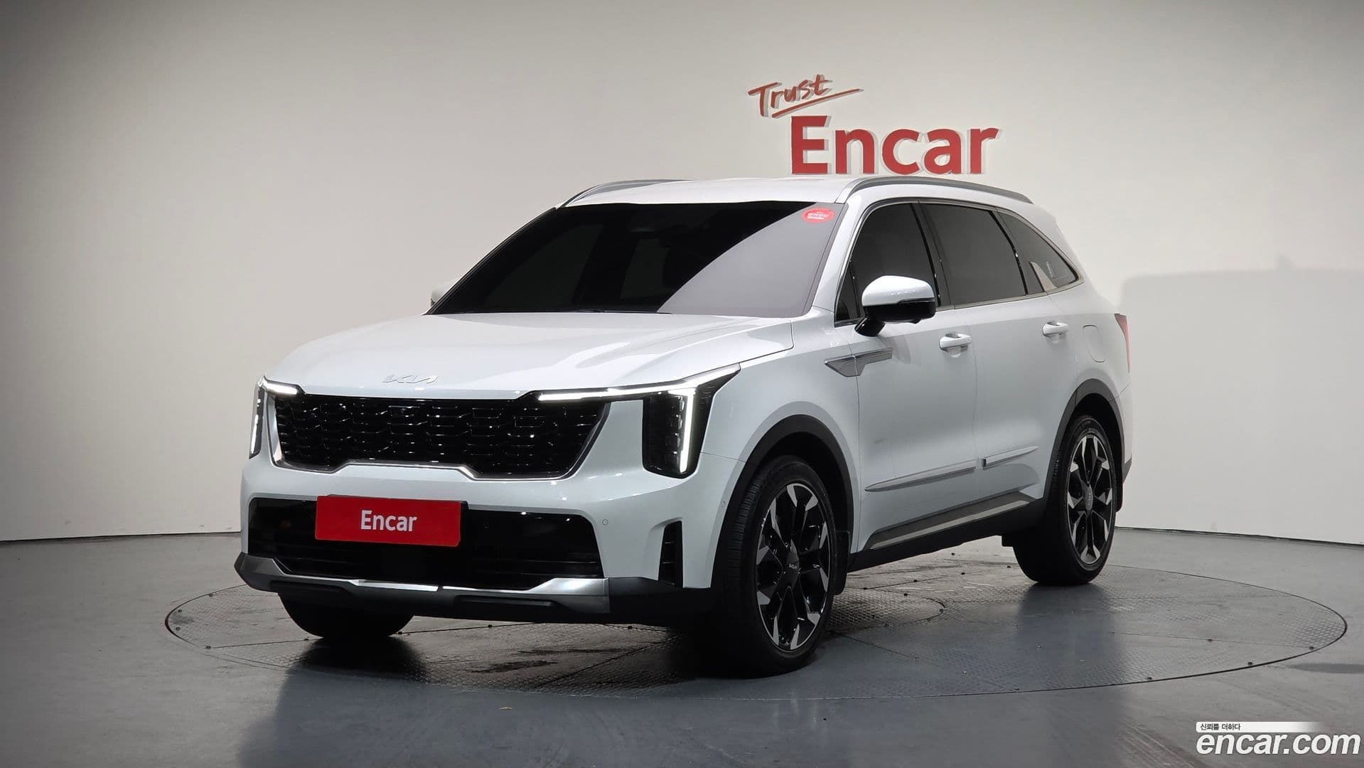 Main__Slider__Photo:Sorento Kia 2023.10-0