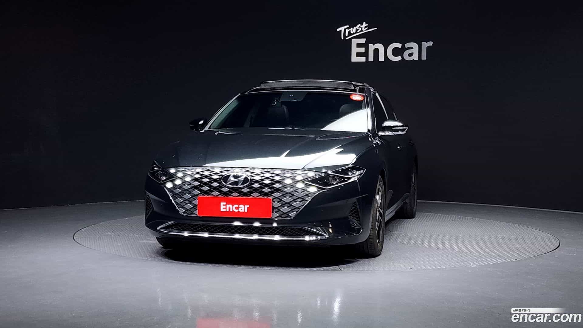 Grandeur Hyundai 2021.1-OUTER-003