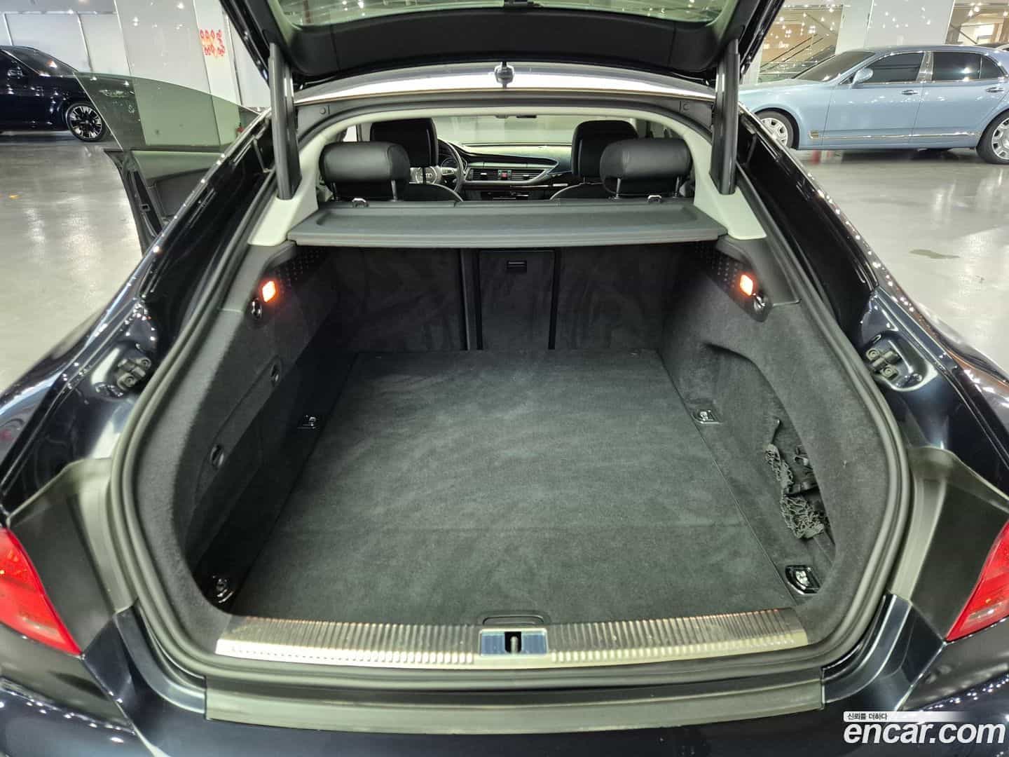 A7 Audi 2014.6-OPTION-015