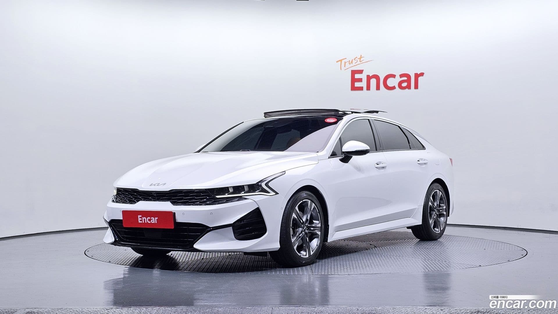 Main__Slider__Photo:K5 Kia 2021.7-0