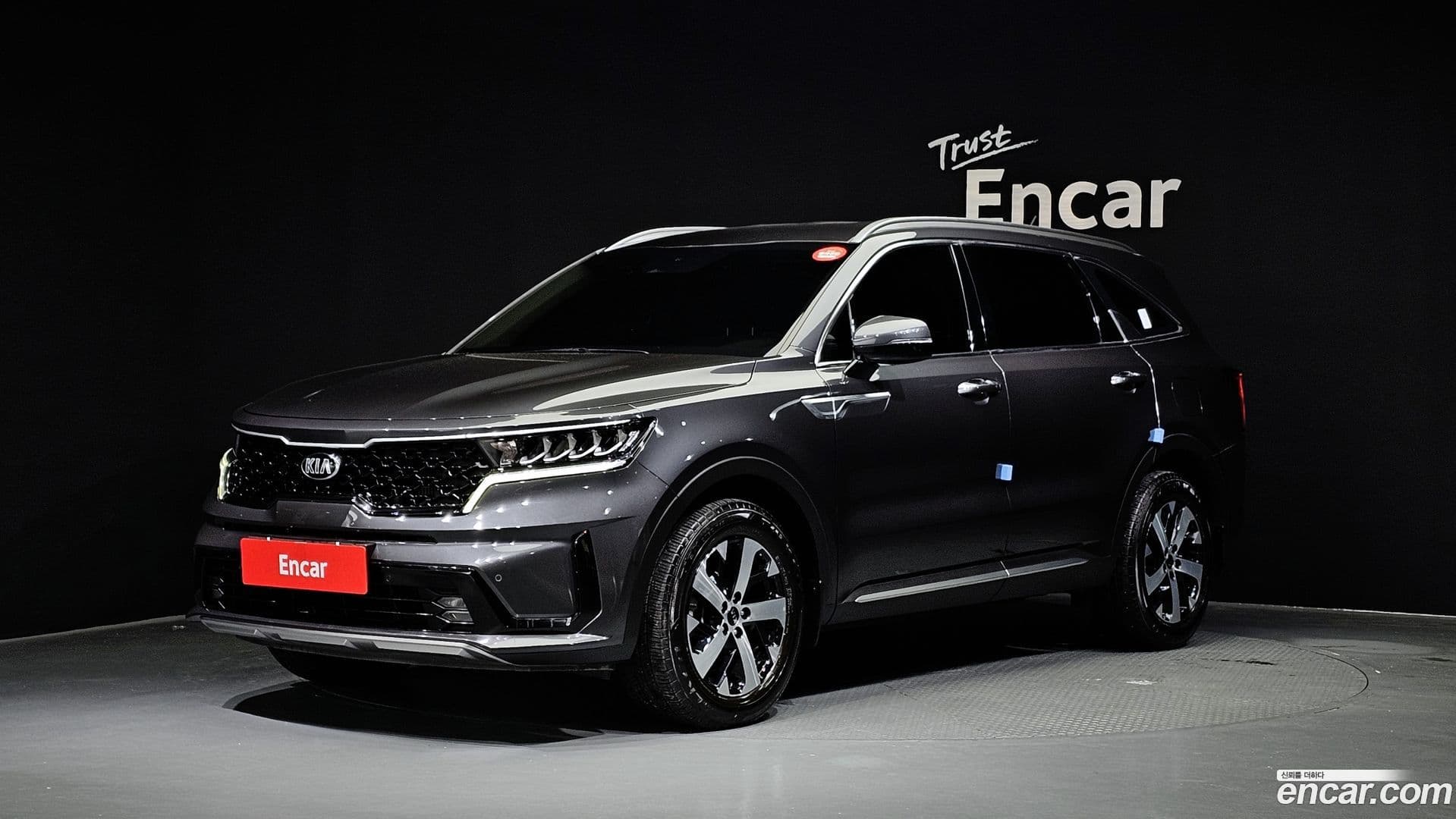 Main__Slider__Photo:Sorento Kia 2021.0-0