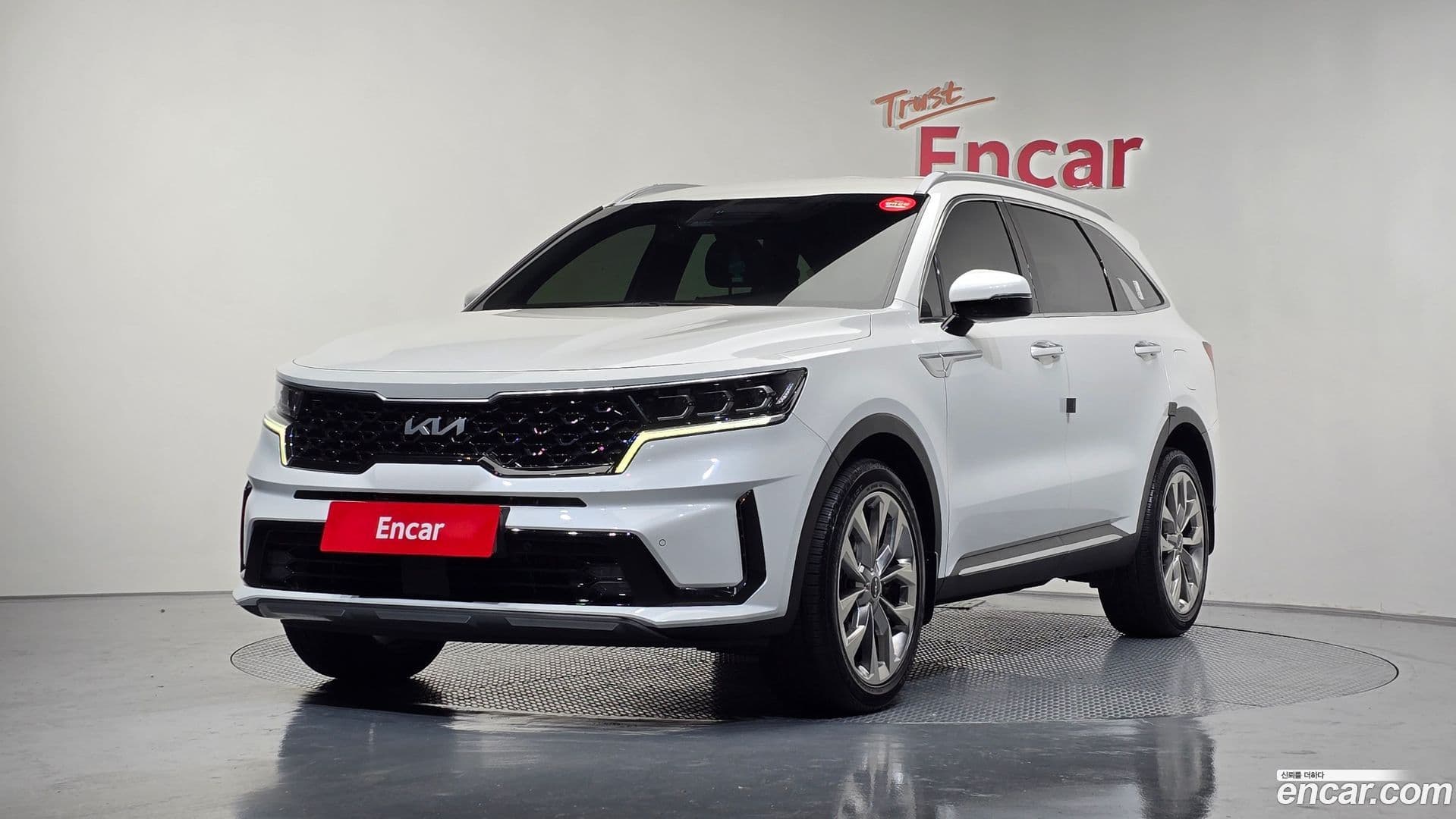 Main__Slider__Photo:Sorento Kia 2022.10-0