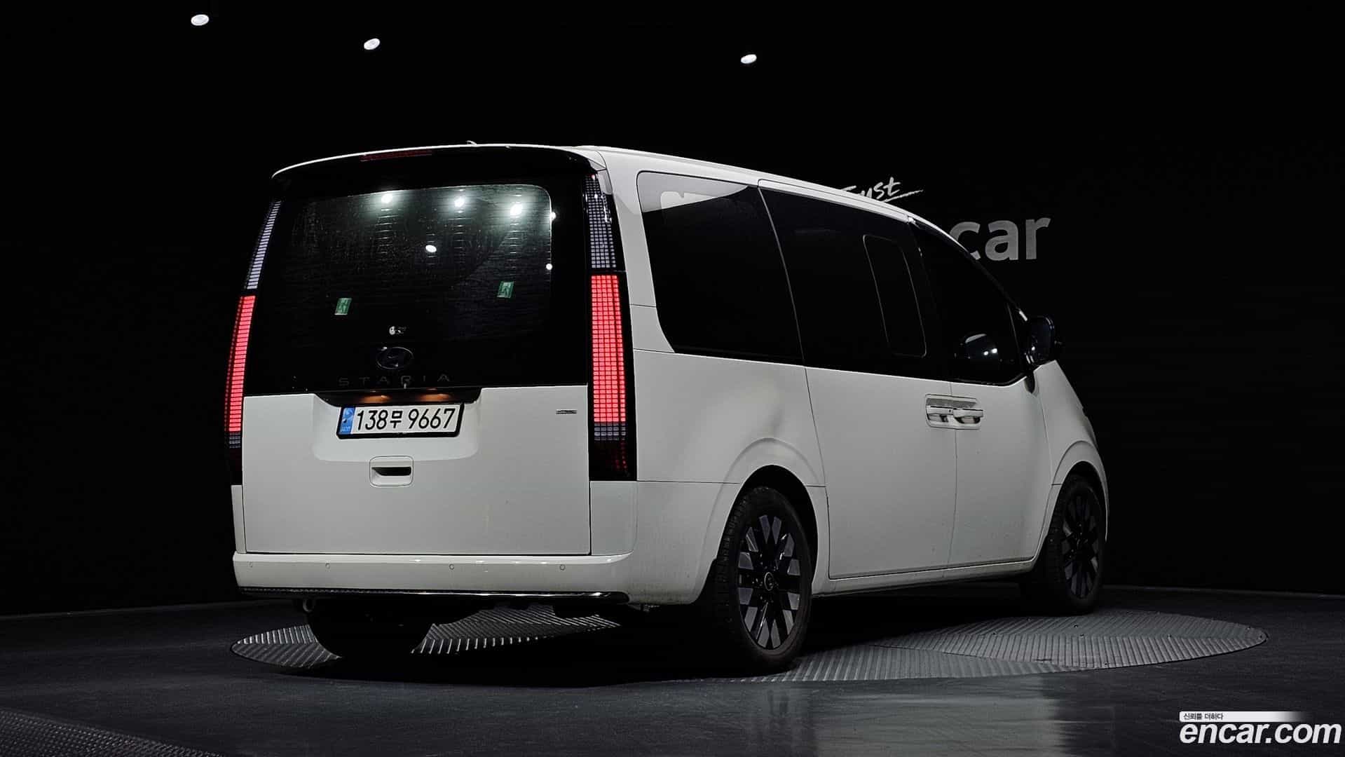 Staria Hyundai 2024.3-OUTER-002