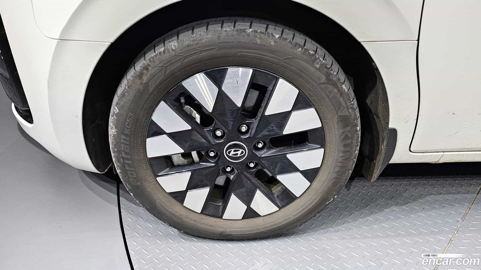 Staria Hyundai 2024.3-OUTER-005