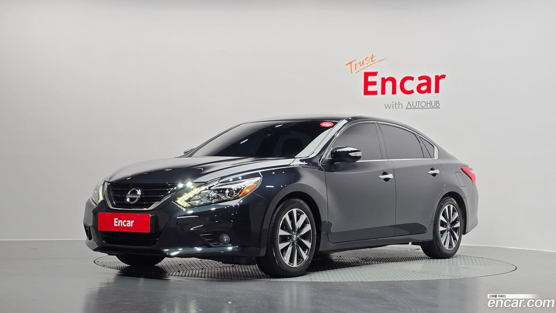 Main__Slider__Photo:Altima Nissan 2017.9-0