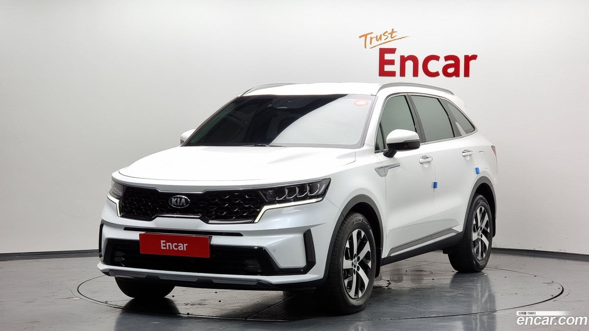 Main__Slider__Photo:Sorento Kia 2020.7-0