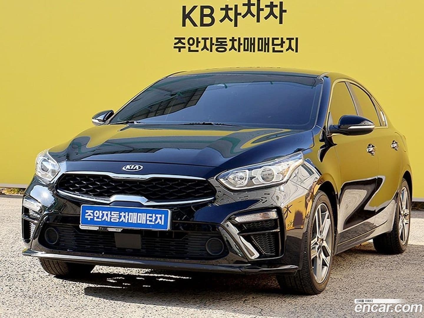 Main__Slider__Photo:K3 Kia 2020.4-0
