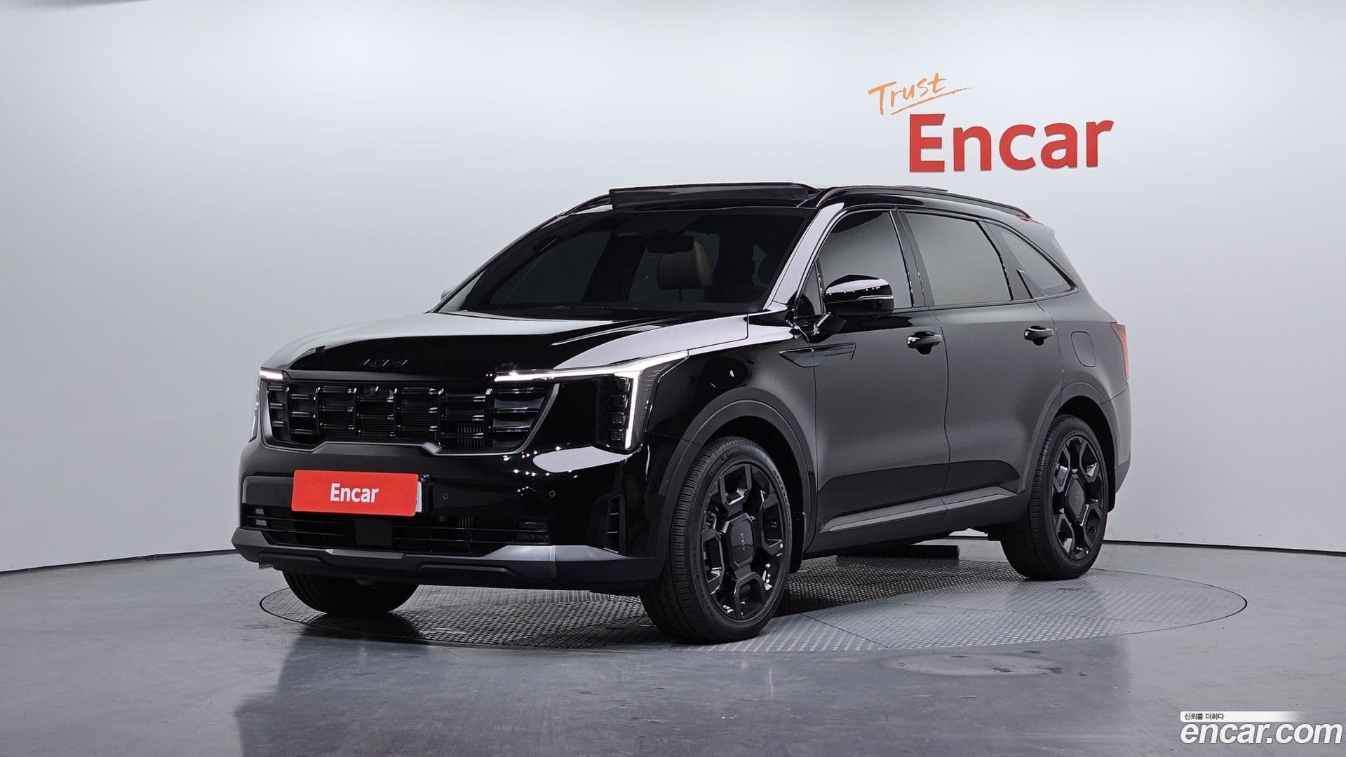 Main__Slider__Photo:Sorento Kia 2025.7-0