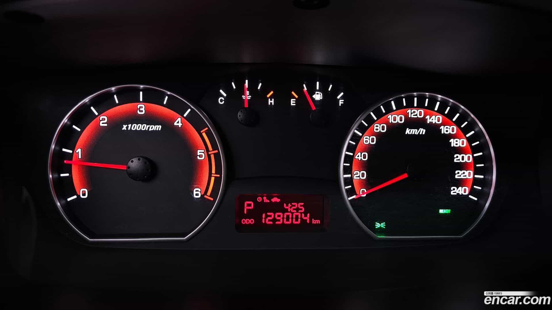 KORANDO KG Mobility 2016.10-INNER-008